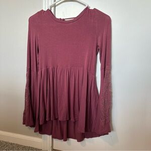 American Eagle pink flowy top Size XS